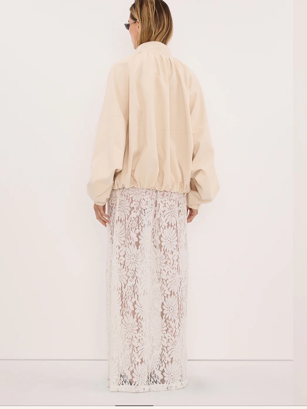DISSH Oversized Cream High-Stand Bomber Jacket - Picture 3 of 4